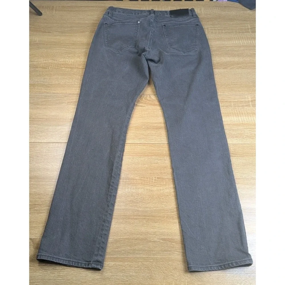 John Varvatos product pair